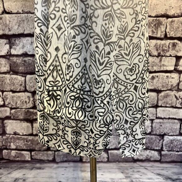 Samantha Grey NWT Sheer Blouse W/ Built In Tank Size 18 - Picture 8 of 9